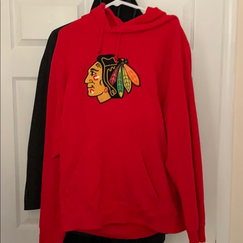 Blackhawks hoodie